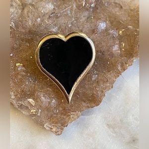 SARAH COV Black Heart Vintage Brooch /
